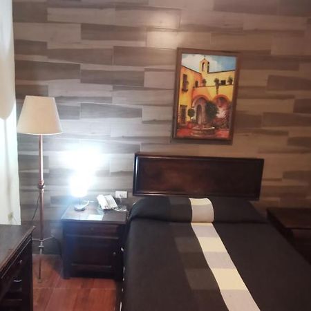 Hotel La Posta Monclova Exterior photo